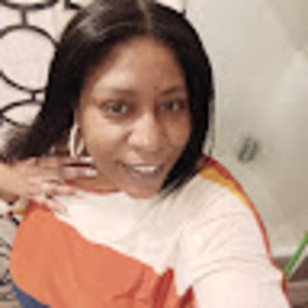 Meet your Posher, Keisha